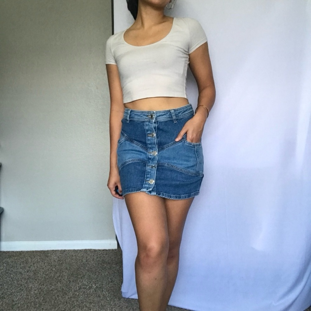 Colorblock Mid Rise Mini Skirt